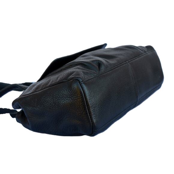 Women's Medium Shoulder Bag STONE MOUNTAIN Purse Black Genuine Leather Handbag - Picture 3 of 8